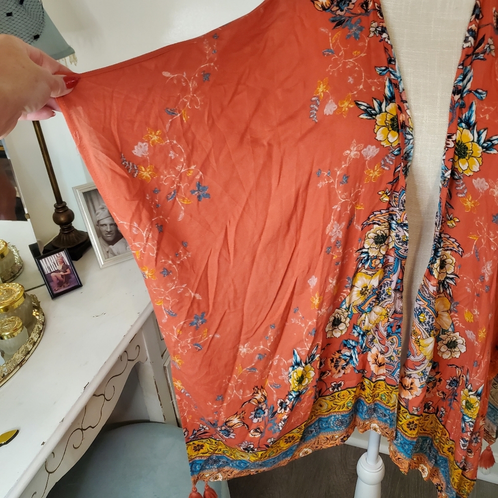 Long Shrug - Picture 2 of 3